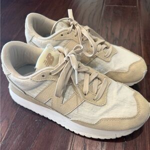 New Balance Cream and Tan Casual Retro Sneakers